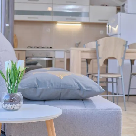 Beachfront Mihovil With Direct Access 빌라