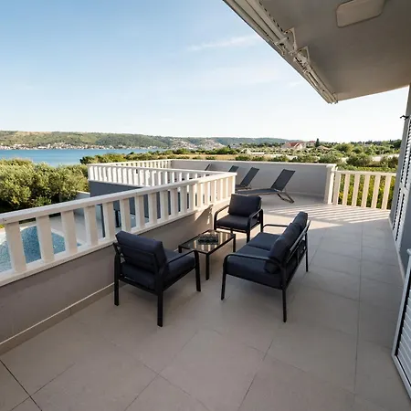 Beachfront Mihovil With Direct Access *