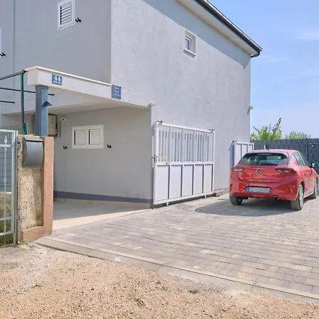 Villa Beachfront Mihovil With Direct Access Kastel Stafilic