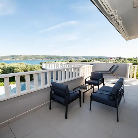 Villa Beachfront Mihovil With Direct Access